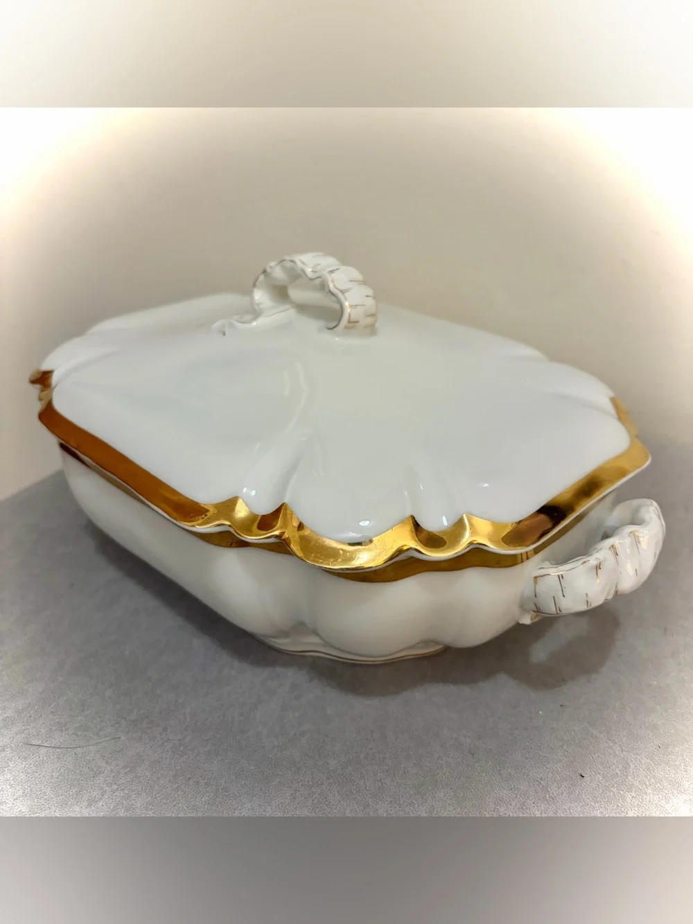 Antique Haviland & Co Limoges White Gold Covered Vegetable Serving Dish W/ Lid